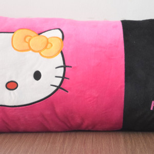 GỐI ÔM HELLO KITTY TBGOK