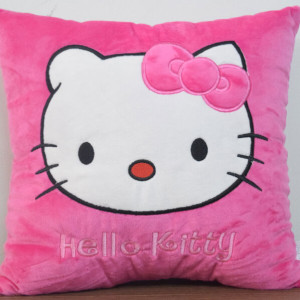 GỐI VUÔNG HELLO KITTY TBGVKT