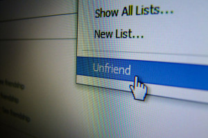Unfriend Người yêu cũ